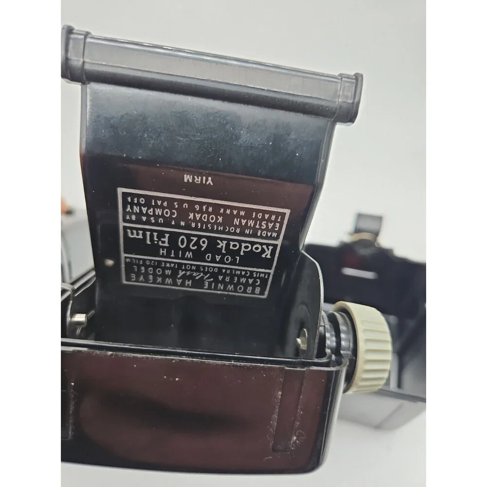 Vintage Kodak‎ Brownie Hawkeye Flash Outfit with Original Box. Pre-owned